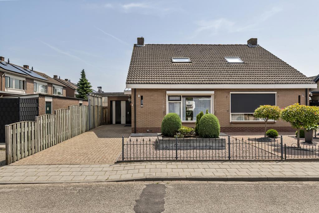 2860016944
